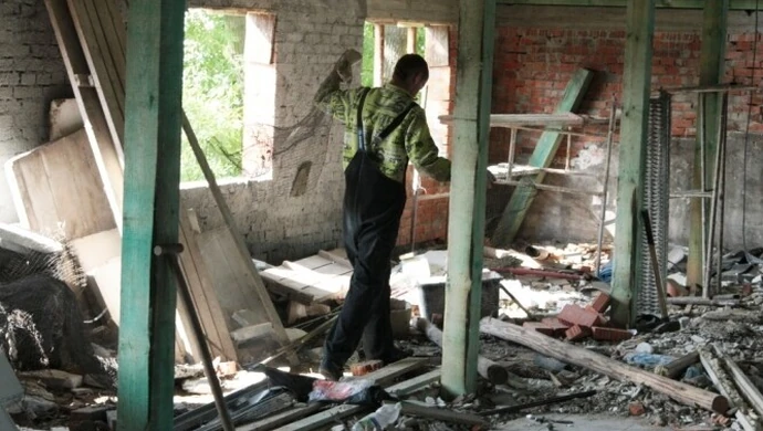 Mali artyści w lepszych warunkach