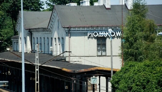 Piotrków: Bezdomni zaczepiają na dworcu