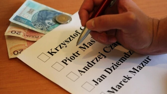 Piotr Masiarek drugi według bukmacherów