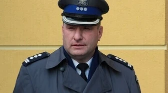 Biedna policja &#8211; biedni obywatele