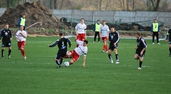 Porażka Concordii w dalekich Stróżach. III liga coraz bliżej