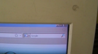 Piotrków: Uczniowie anonimowo poinformują policję