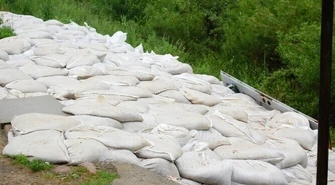 Sulejów: Nasiąkają wały &#8211; sytuacja coraz gorsza