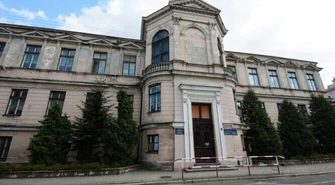 Miasto chce oddać budynek przy Stronczyńskiego