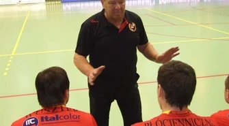 Piotrkowianin wysoko przegrywa w Mielcu