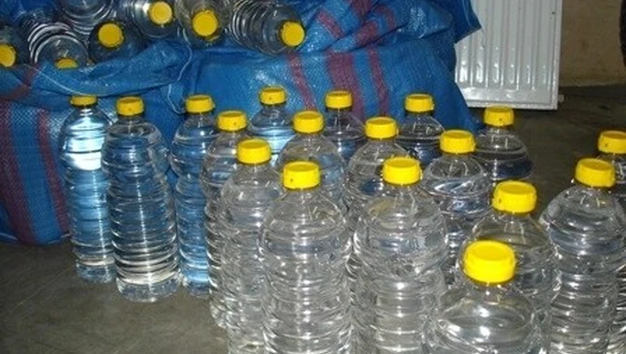 Piotrków: 100 litrów spirytusu na tylnym siedzeniu