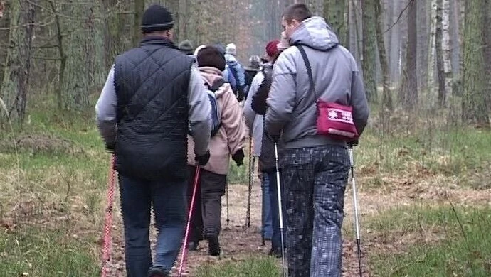 Piotrków - Koło. Z kijkami po lesie