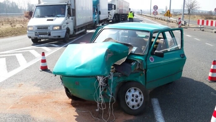 Kolejny groźny wypadek w Jeżowie – nikt nie zginął