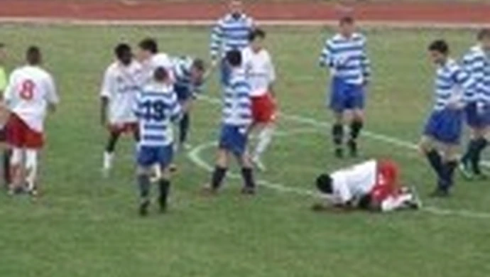 Remisowe derby. Szanse na utrzymanie maleją