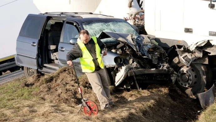 Region: Wypadek na „ósemce” - kobieta w szpitalu