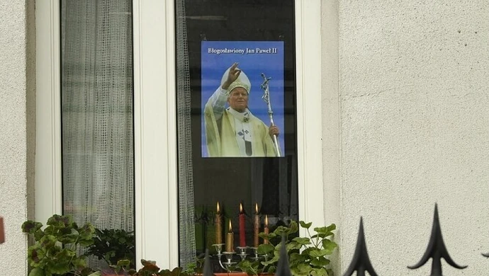 Amfiteatr: Piotrkowianie dziękowali za beatyfikację