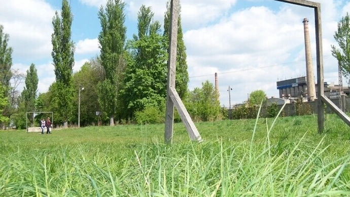 Piotrków: Czy to boisko, czy klepisko?