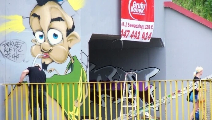 Wiadukt na Piłsudskiego w rękach grafficiarzy