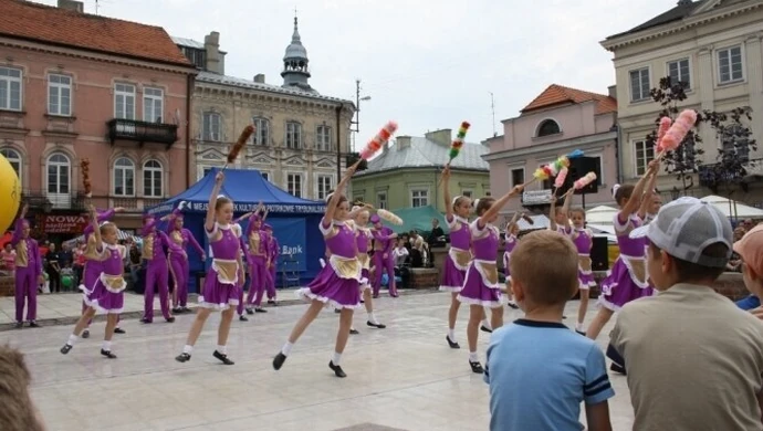 Artyści zaprezentowali talenty na scenie