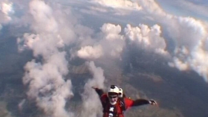 Piotrkowskie lotnisko: Ranny skoczek