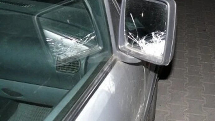 Nie chcieli się przyznać, kto kierował pojazdem