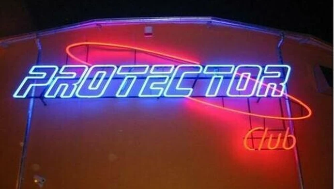 Bójki , Kradzieże , Włamania