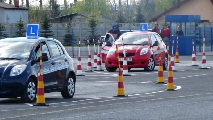 Dziewiąty raz nie zdał egzaminu, chciał dać łapówkę