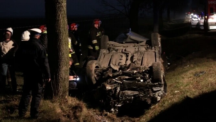 Śmiertelny wypadek na drodze w okolicach Rokicin