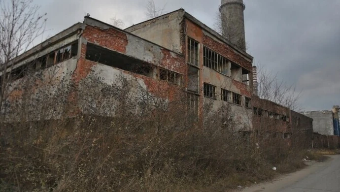 Grał z kolegami w "wojnę" - wylądował w szpitalu