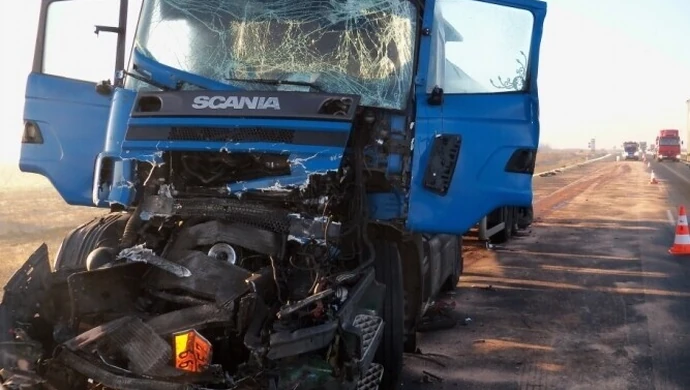 Wypadki na "jedynce". Kobieta zmarła w szpitalu