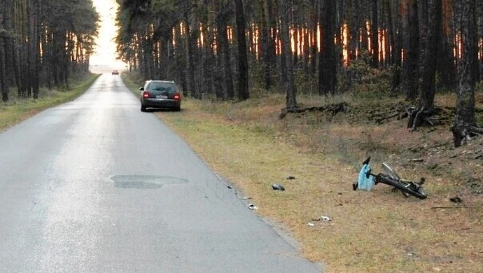 56-letnia rowerzystka potrącona przez audi