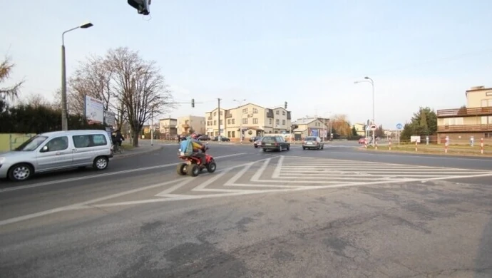 Zmiany na dwóch piotrkowskich skrzyżowaniach