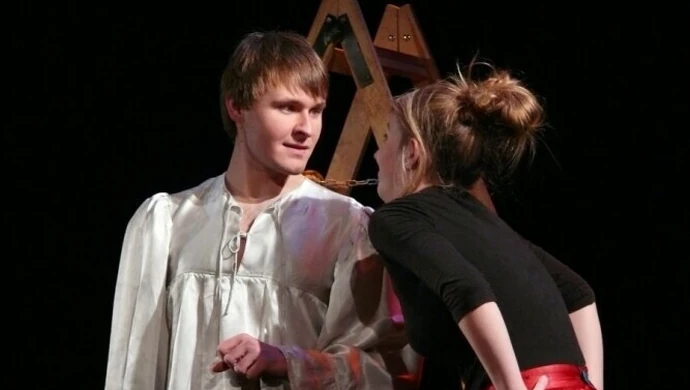 Główna nagroda dla „TEATRU I KROPKA”