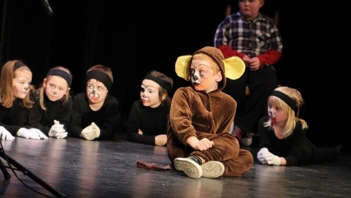 "Pieskie życie". W MOK-u zjawiły się tłumy