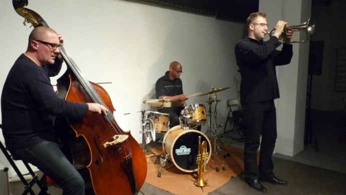 Piotrków: Trio Maćka Fortuny jazzowo w ODA 