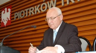 Dziemdziora zachowa fotel przewodniczącego rady?