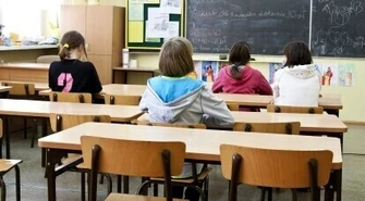 Piotrków nie ma sposobu na oświatę?