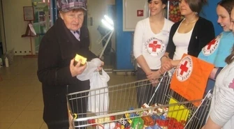 80 wielkanocnych koszyczków dla potrzebujących