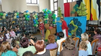 Piotrków: Bajkowy Dzień Dziecka w MBP