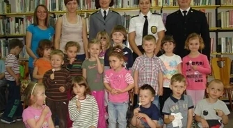 Piotrkowska policja czytała dzieciom  