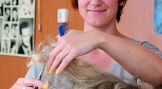 &#8222;Jaskółki&#8221; i &#8222;pożyczki&#8221;, czyli o fryzjerstwie dawniej i dziś