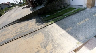 Piotrków: Tę kostkę położyli w cały świat