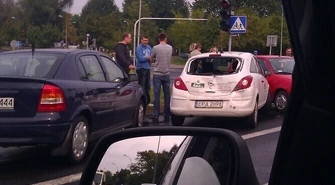 Sikorskiego &#8211; Kostromska &#8211; kolizja na skrzyżowaniu