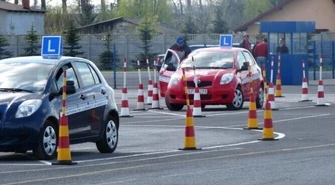 Niezadowolony kursant pobił egzaminatora