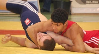 Najlepsi zapaśnicy z Piotrkowa w akcji 