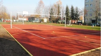 Prawie jak "Orlik" - osiedle Wronia ma nowe boisko