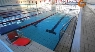 Basen przy Próchnika zaczyna się sypać