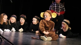 "Pieskie życie". W MOK-u zjawiły się tłumy