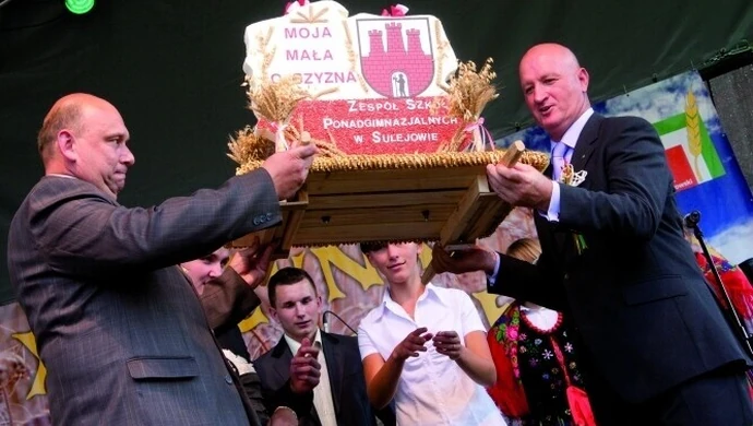 W 2011 powiat piotrkowski budował drogi