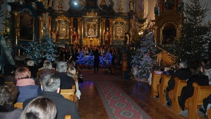 Piotrków: Koncert kolęd w kościele