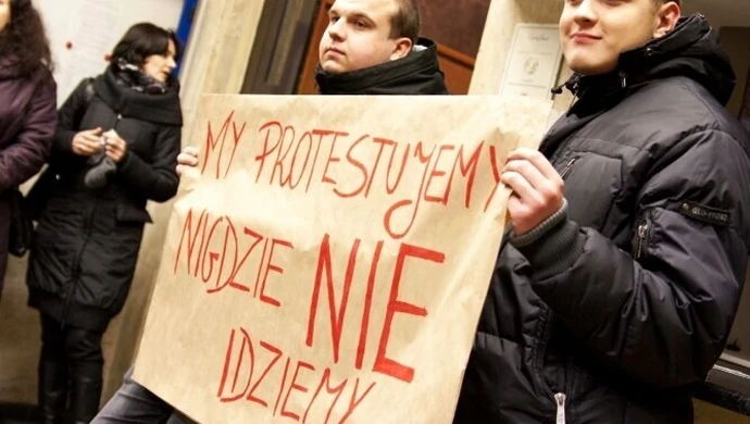 Budynku szkoły nie oddadzą! IV LO protestuje