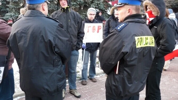 Piotrków przeciw ACTA – nielegalna manifestacja