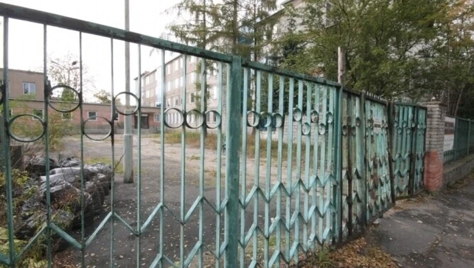 Chcą zrezygnować z budynków przy Batorego