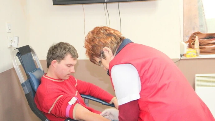 Dwanaście osób oddało krew