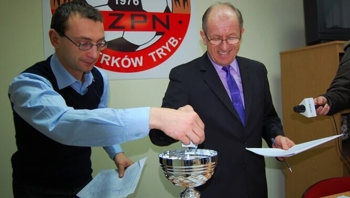 Piotrków: W OZPN losowali bilety na Euro 2012